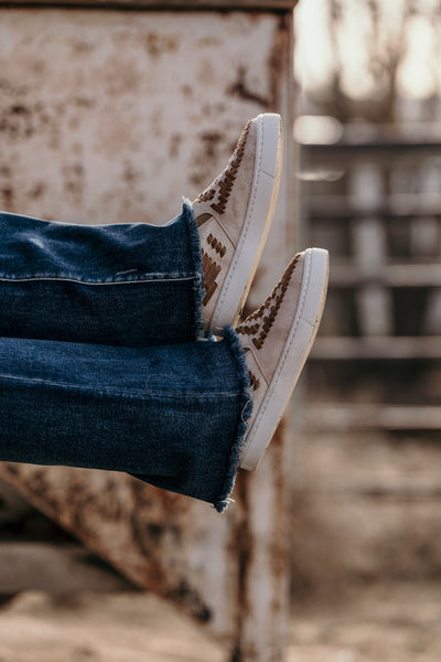 The Dakota Sneaker - Tan/Cream