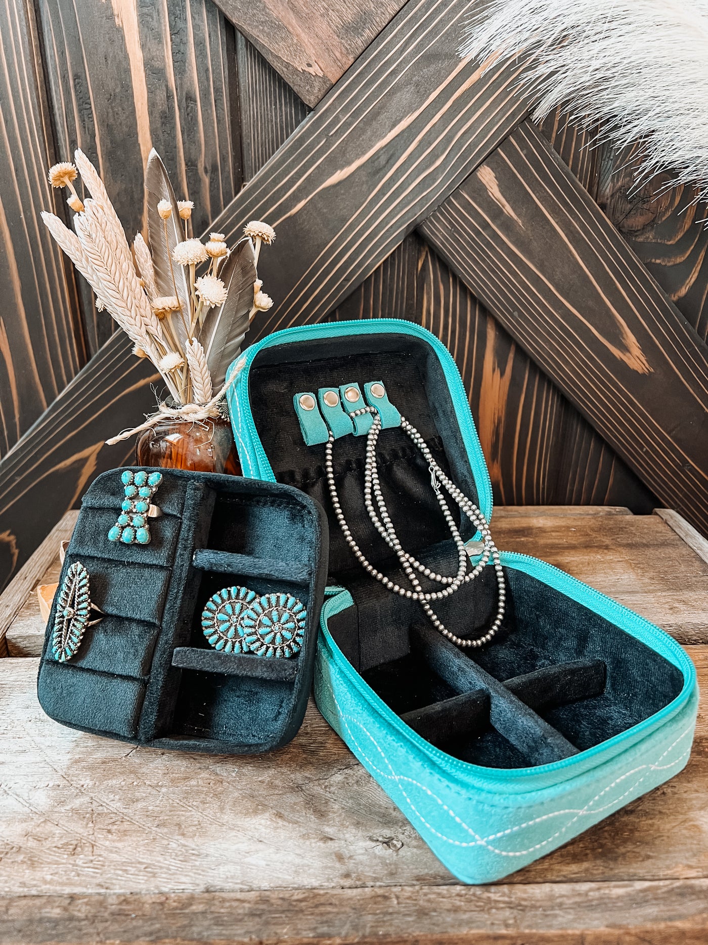 Boot Stitch Travel Case - Square Turquoise