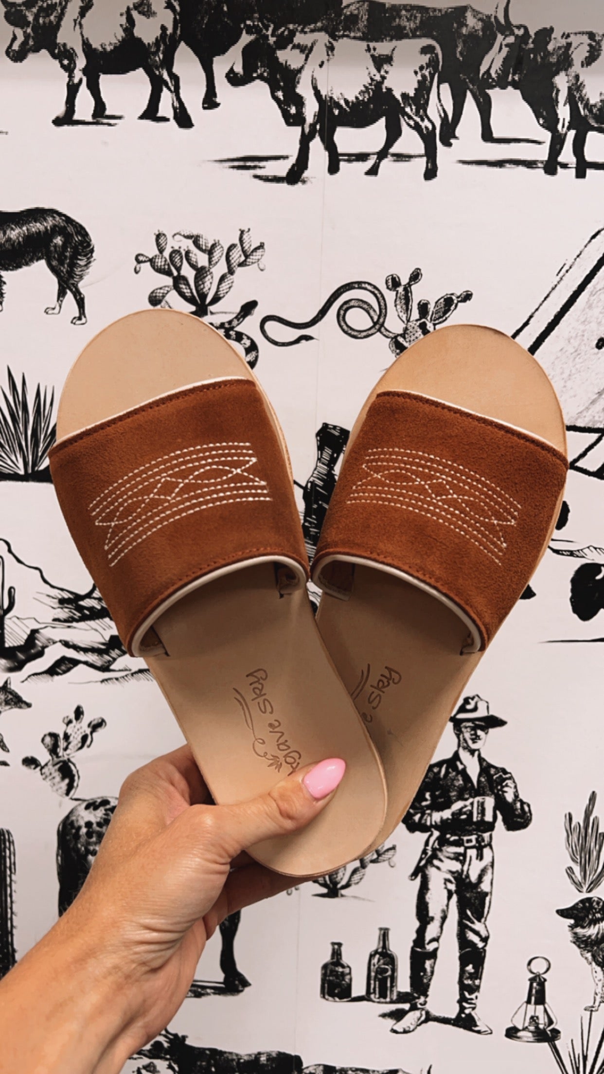 Nadia Slides - Rust Suede & Cream