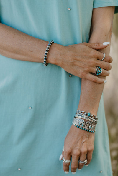 Wallen Navajo Pearl Cuff - Silver